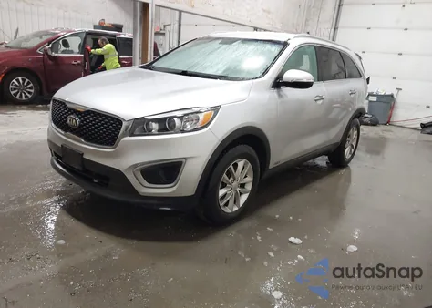 2016 Kia Sorento 2.4L Lx z USA, uszkodzony, nr VIN 5XYPGDA3XGG043680